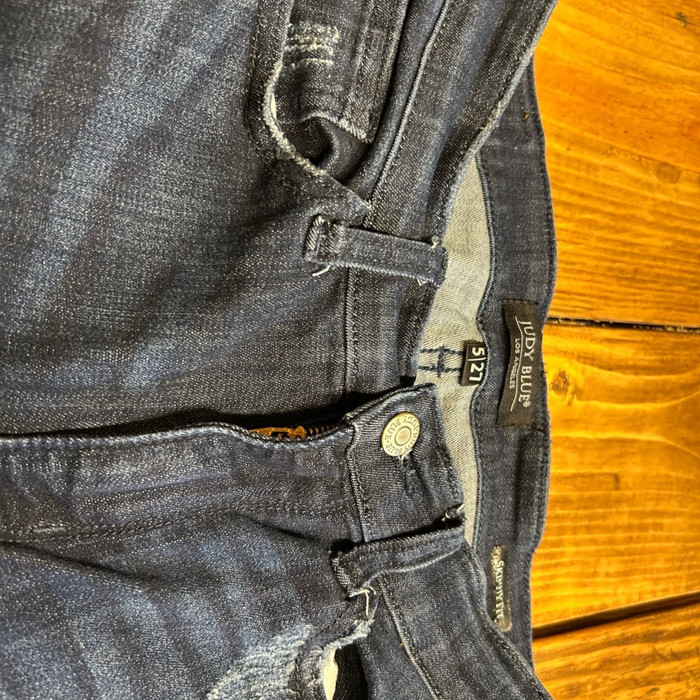 Judy Blue Skinny Blue Jeans Raw Edge Size 27/5 - Picture 6 of 8